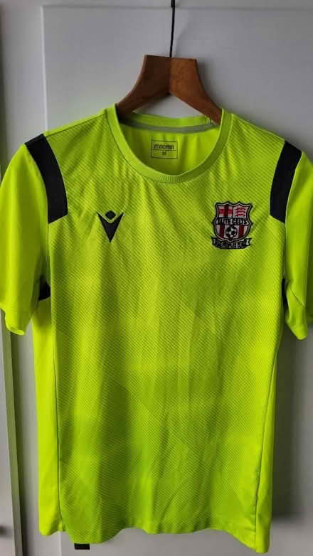 Photo of free Elite Colts boys tops (Hornchurch RM12) #2