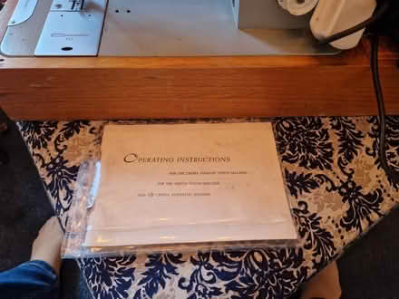 Photo of free Old Cresta Sewing Machine (Seal TN15) #4