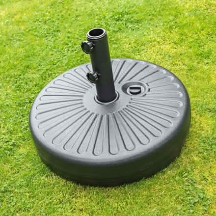 Photo of A garden parasol base (Highbury N5) #1