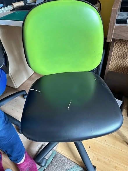 Photo of free Office chair (Segensworth East PO15) #1