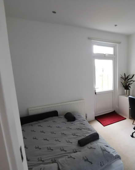 Photo of free Black sofa bed (Iffley fields OX4) #2