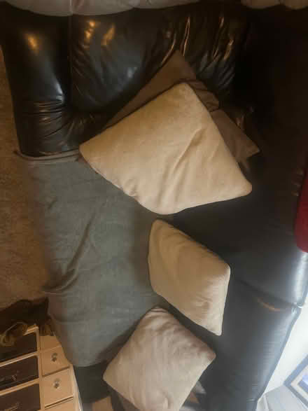 Photo of free Black leather 3 seater sofa (TW4) #1