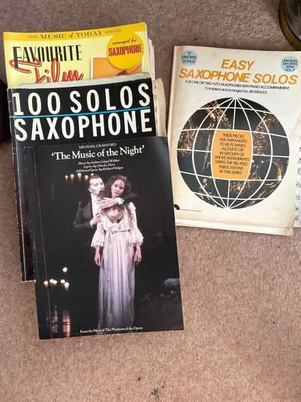 Photo of free Saxophone music (Hanworth RG12) #1