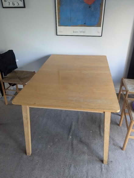 Photo of free Extending dining table (Long Eaton NG10) #1