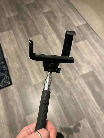 Photo of free Selfie stick (CV34) #2