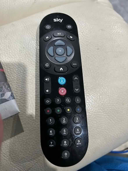Photo of Sky Remote (Beckton E6) #1