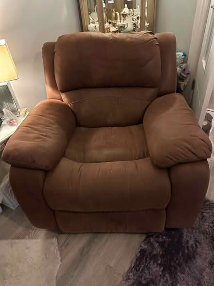 Photo of free Recliner Chair (B92) #2