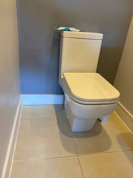 Photo of free Bathroom fittings and accessories (AL3) #2