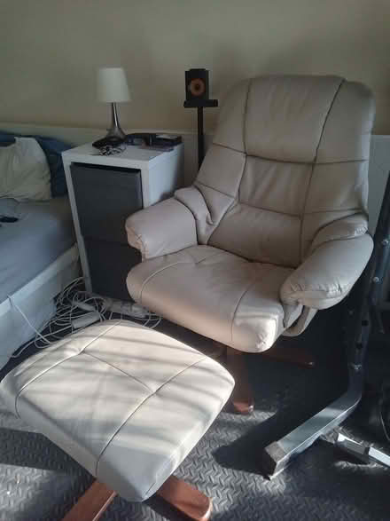 Photo of free Swivel chair and foot stool (Ifield West RH11) #3