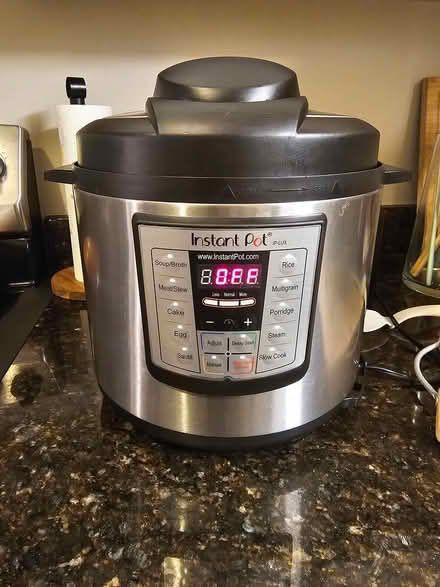 Photo of free Instant pot (Stoneham) #1