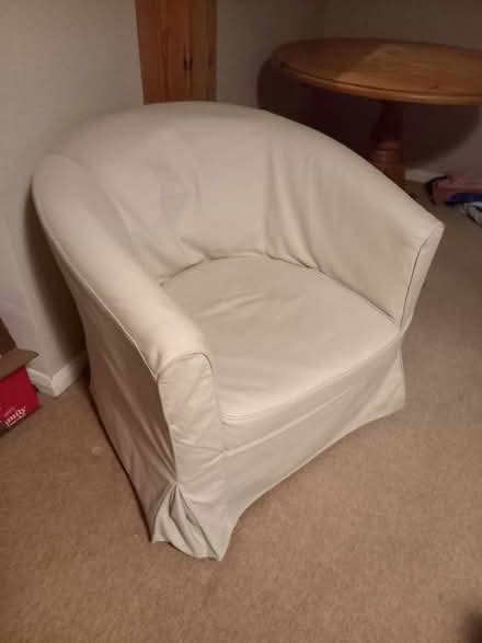 Photo of free Tub chair (Two Dales DE4) #2