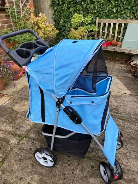Photo of free Dog pram (GU12) #1