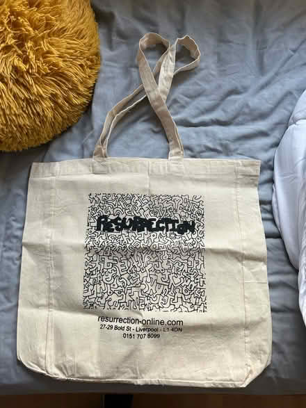Photo of free Tote bag (L26) #1