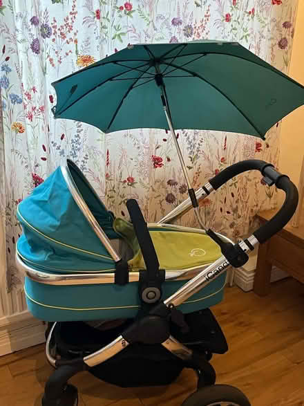Photo of free icandy buggy (Raynes Park SW20) #1