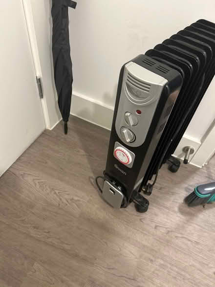 Photo of free Oil heater (Romford rm1) #1