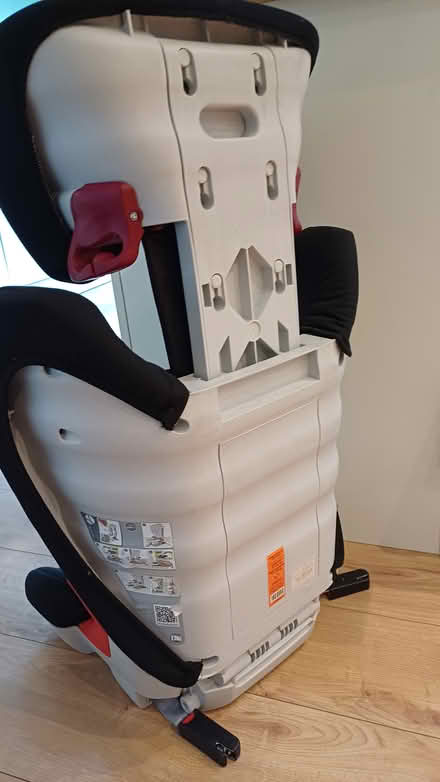 Photo of free Britax Romer car seat (Bearwood B67) #2