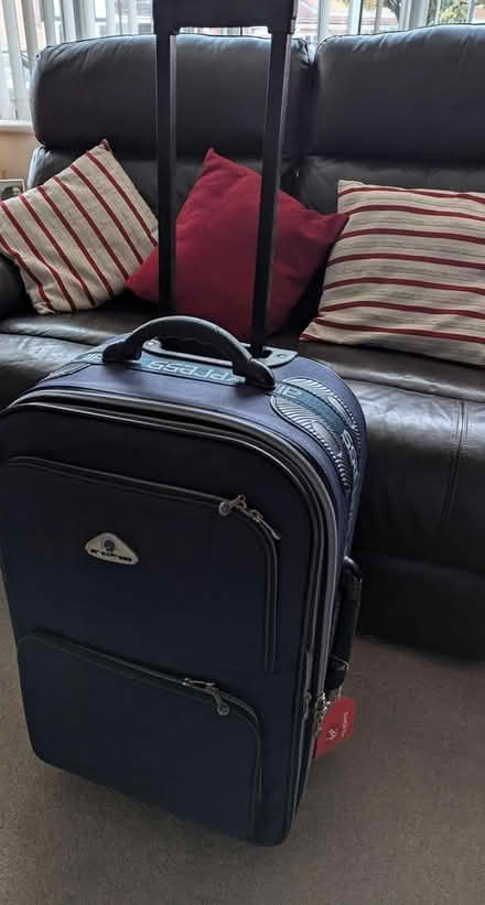 Photo of free Medium suitcase (heavy) (Cherry Hinton CB1) #1