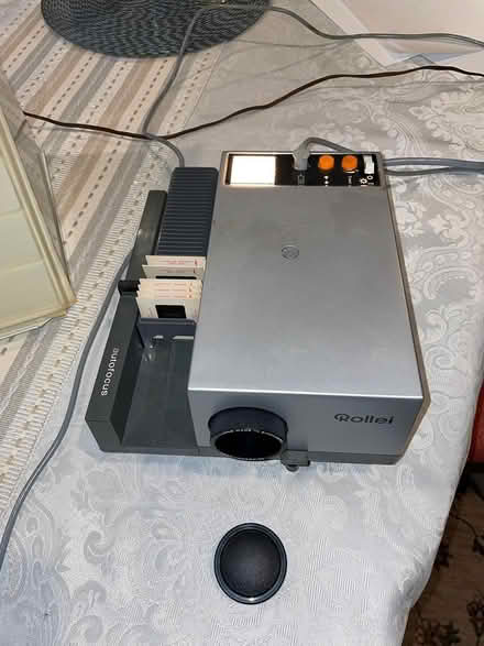 Photo of free Slide Projector and Slide Sorter (Near the Kentlands) #3