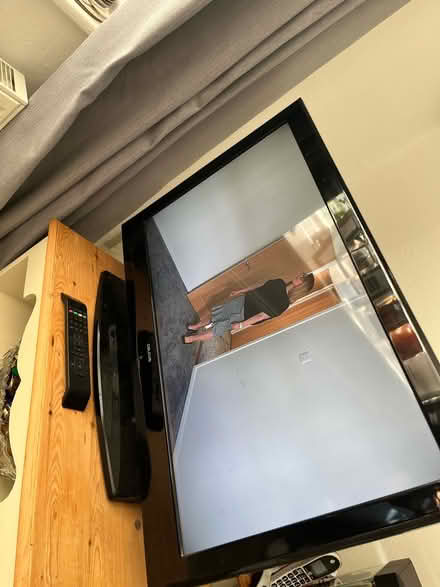 Photo of free 32inch tv (Hoddesdon) #2