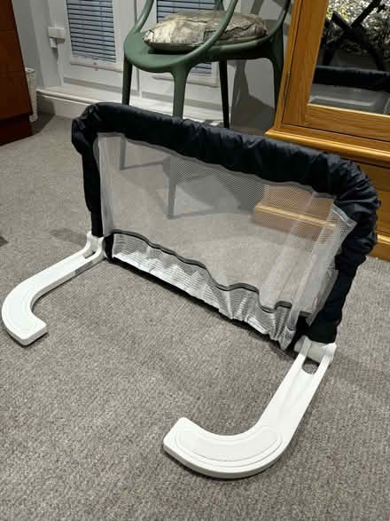 Photo of free Baby/toddler bed guard rail (SE22) #1