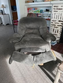 Photo of free Recliner / Chair (Near EHS) #1