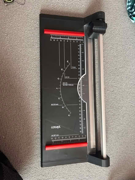 Photo of free Guillotine for cutting paper (Headington OX3) #1