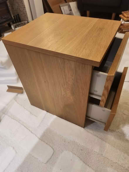 Photo of free Bed side table (DA1) #1