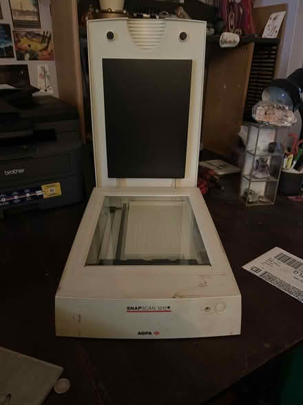 Photo of free Agfa Snapscan 1212 (Bloor and Ossington) #1