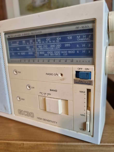 Photo of free 3 band radio (Osney OX2) #1