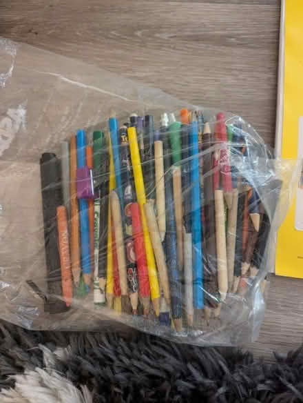 Photo of free Art sketch pad, paper, pencils (High Green S35) #3