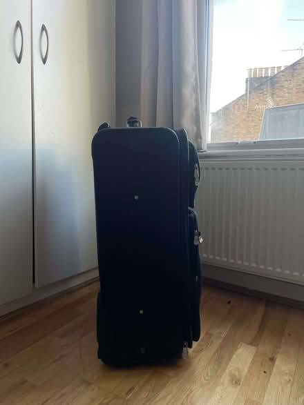 Photo of free Large suitcase with wheels (Newington Green N1) #2