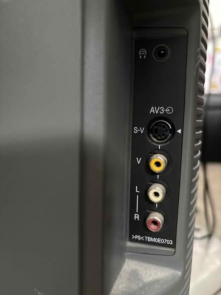 Photo of free Panasonic 32” tv (Sigglesthorne HU11) #4