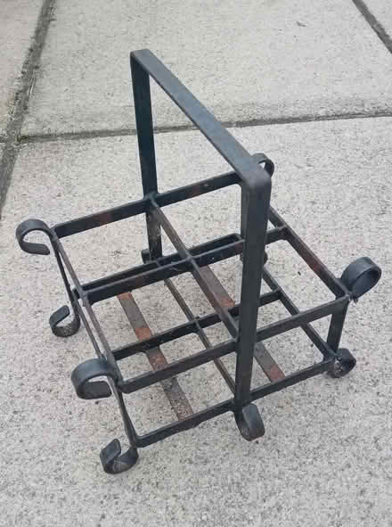 Photo of free Metal 4 x Milk Bottle Holder (Garden City OX5) #1
