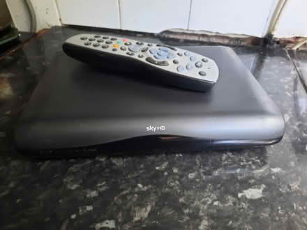 Photo of free HD freesat / sky receiver (Bronllys) #1