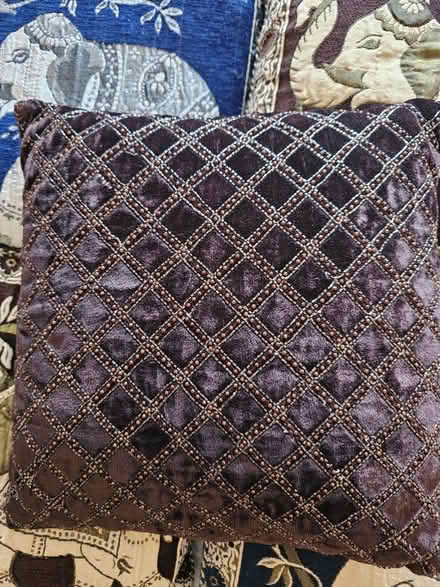 Photo of free 5 cushions (Mitcham CR4) #4