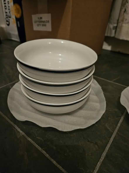 Photo of free Set of 4 bowls (Kingswood BS15) #1