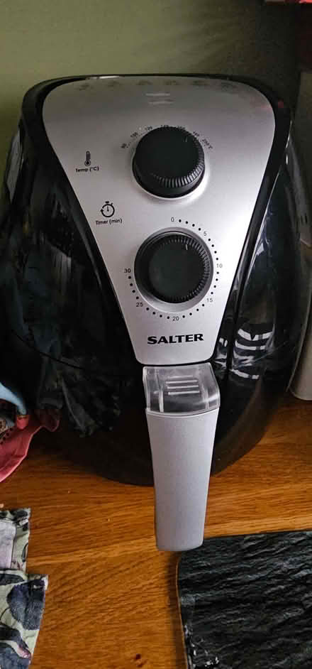 Photo of free Salter Air Fryer (Bromley Common BR2) #1