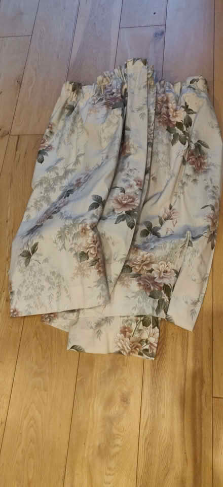 Photo of free Curtains (Dean Court OX2) #2