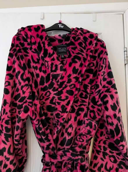 Photo of free Large plush dressing gown (Camberley GU15) #2