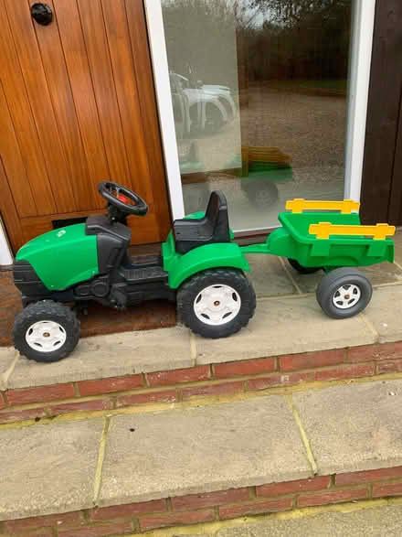 Photo of free Pedal tractor and trailer (Sonning RG4) #1