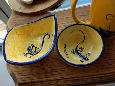 Photo of free 2 tall mugs + 2 little nibble bowls (Danderhall EH22) #1