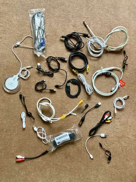 Photo of free Various cables (Combe Down) #1