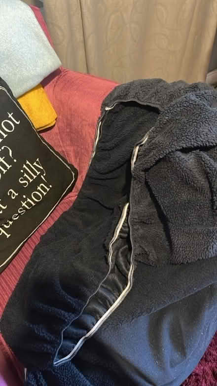 Photo of free Double teddy fleece fitted sheet (Swanley BR8) #1