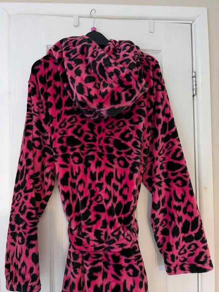 Photo of free Large plush dressing gown (Camberley GU15) #3