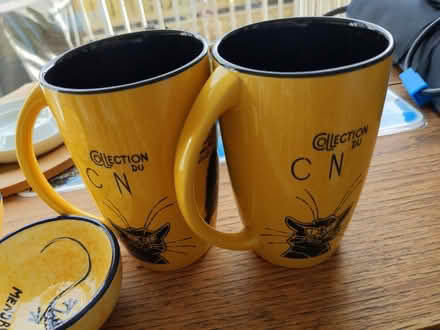Photo of free 2 tall mugs + 2 little nibble bowls (Danderhall EH22) #2