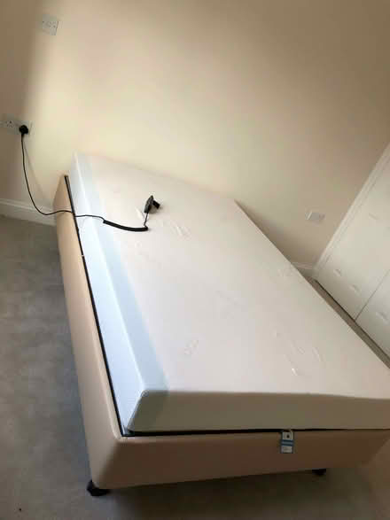 Photo of free 4ft wide adjustable bed (Moreton-in-Marsh GL56) #1