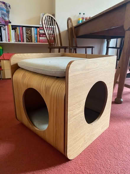 Photo of free Cat bed ‘cube’ (S17 Dore) #1