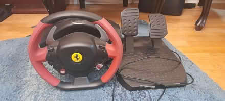 Photo of free Thrustmaster Ferrari racing wheel (KT6) #1