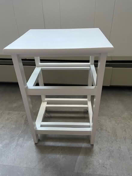 Photo of free Mini White Stand (10594) #1