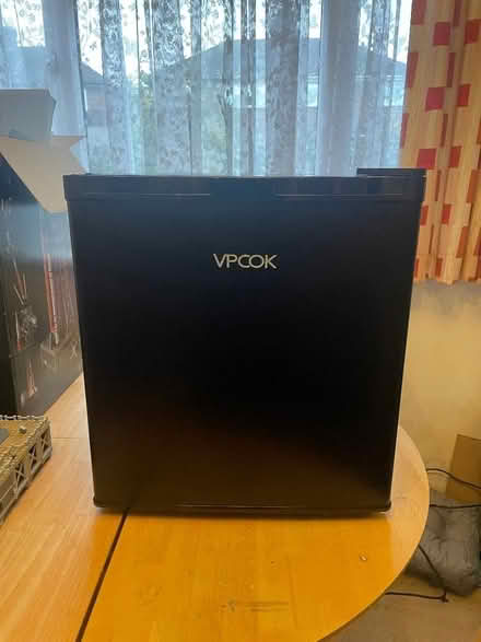 Photo of free Counter top freezer 31 litre (Bromborough Pool CH62) #1